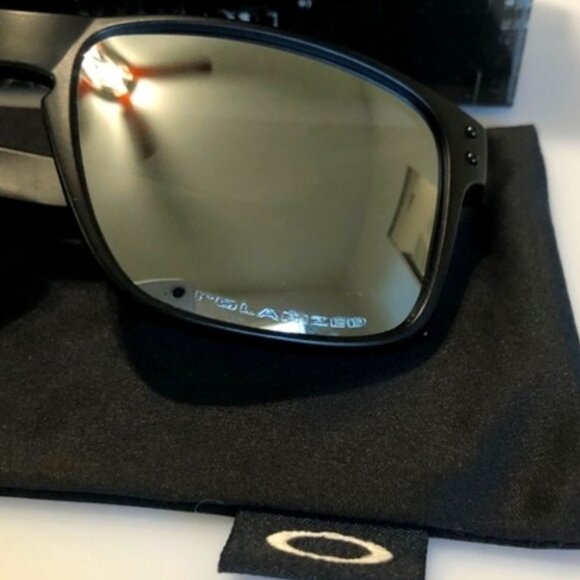 Oakley Holbrook Polarized USA Flag Collection OO9102 Reflective Silver Lenses - Picture 5 of 9